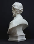 image of a plaster sculpture bust of man, namely Abraham Lincoln, on a gray background